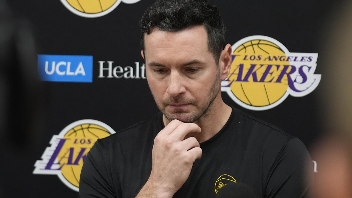 Kouči Lakers shořel dům, požáry v Los Angeles řádí dál