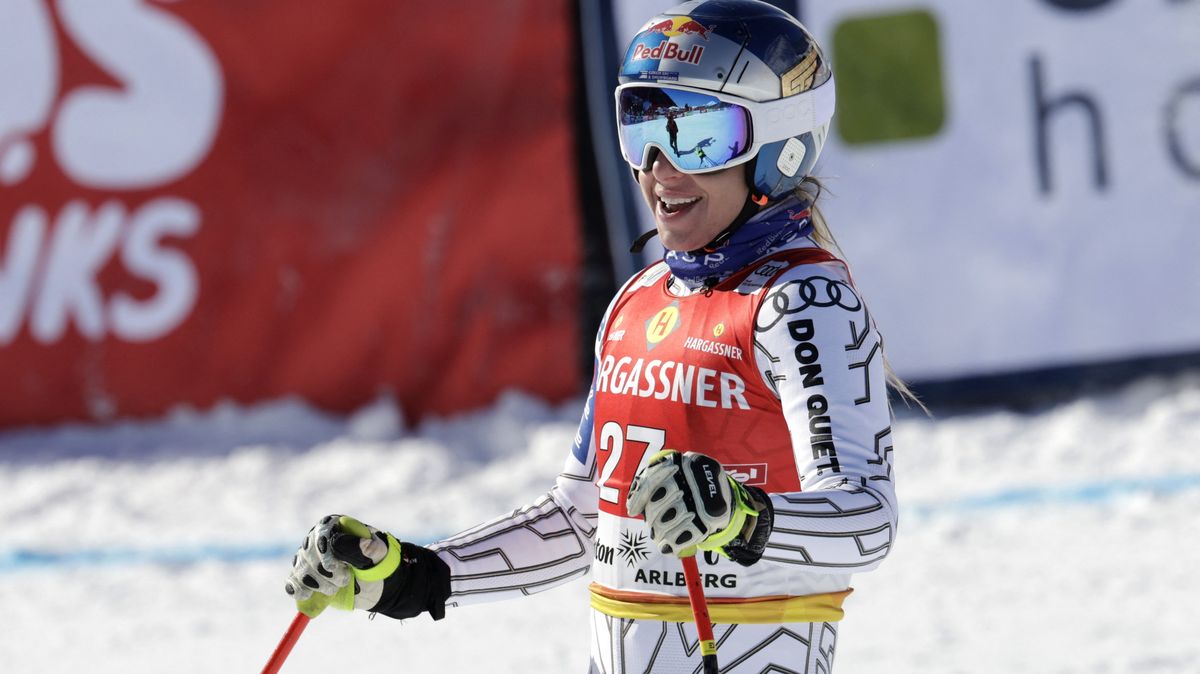 Fantastická Ledecká! Ve sjezdu vybojovala druhé místo, zářila i 40letá legenda