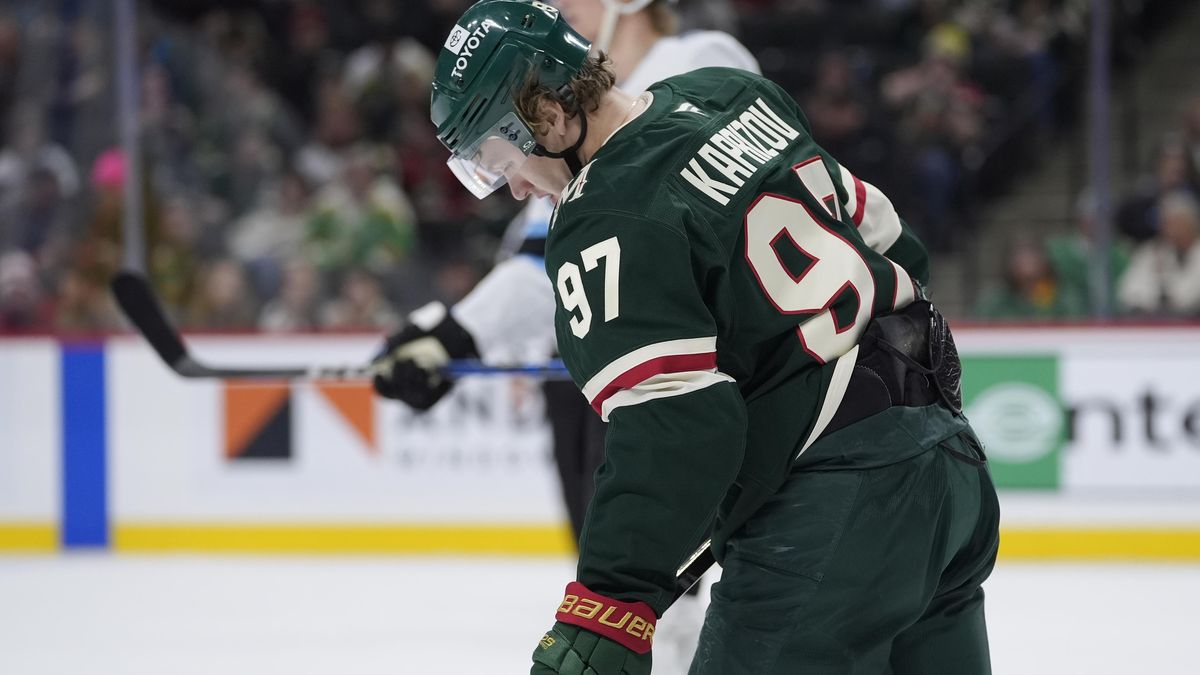 Kaprizov musí na operaci, Minnesotě bude v NHL nejméně měsíc chybět