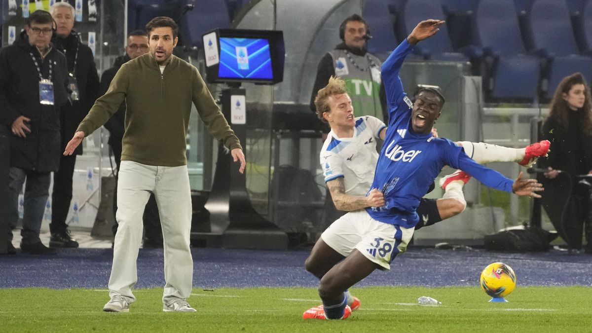 Lazio zaváhalo s nováčkem