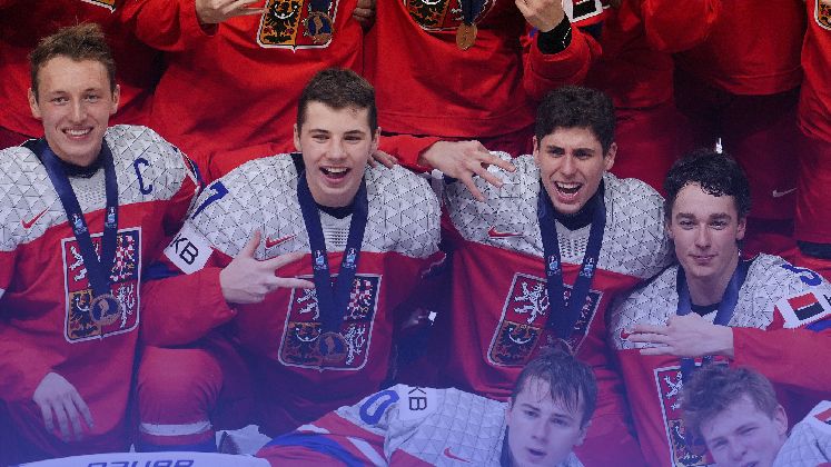 KOMENTÁŘ: Augusta namixoval bronzový koktejl. Palec dolů pro kanadské fandy