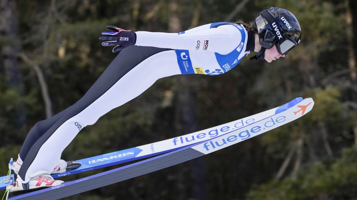 Premiéru SP skokanek na lyžích v Lake Placid ohrožuje vítr, závod byl odložen