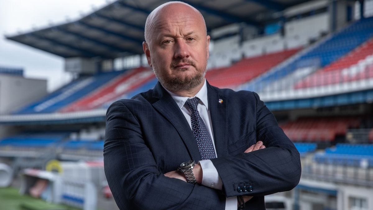 Šulc ani nemá cenovku, Koubek by měl pokračovat! Šádek o klenotech Plzně i možné kandidatuře