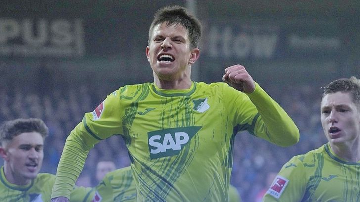 ECHO BUNDESLIGY: Hložek splatil důvěru. Trenéra Alonsa občas nechápu
