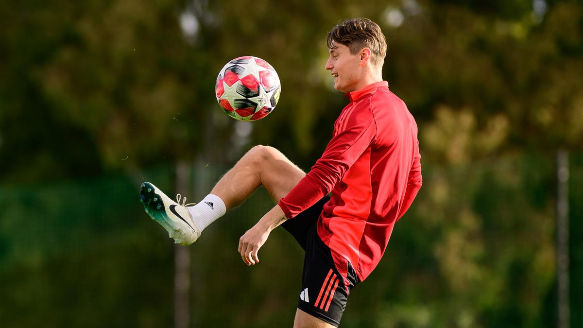 Konzervativní léčba nepomohla. Sparťan Kofod Andersen musí na operaci