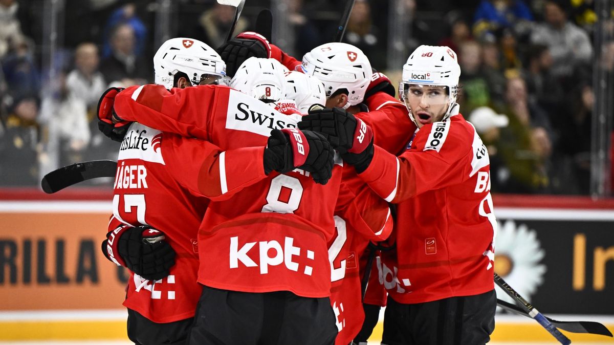 Hokejisté Švédska podlehli na EHT ve Stockholmu Švýcarsku v prodloužení