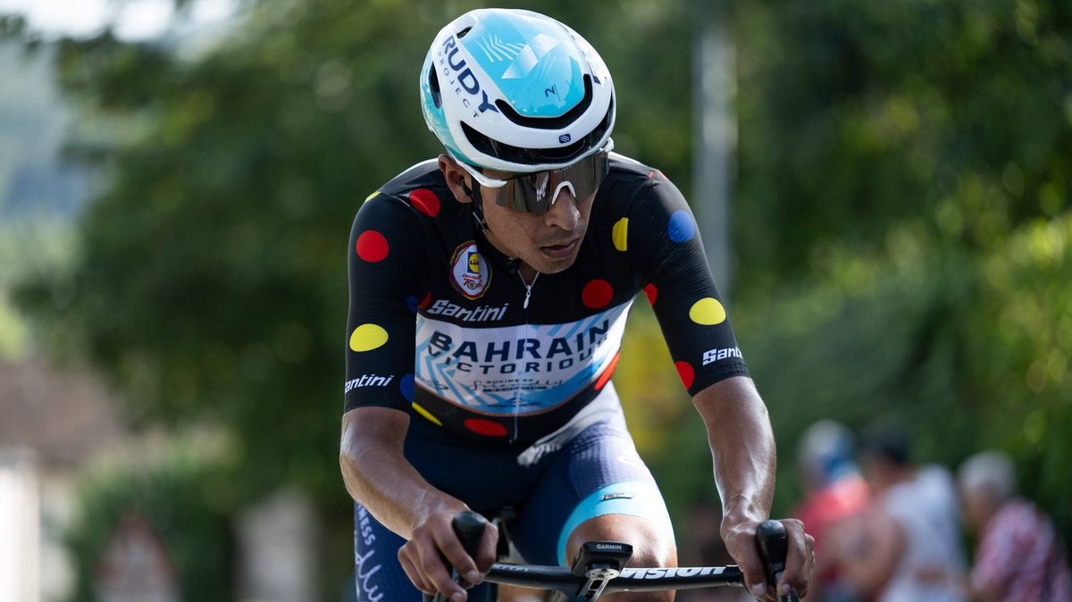 Novým lídrem Kolem Valencie je Buitrago, Vacek s bolavým ramenem pokračuje