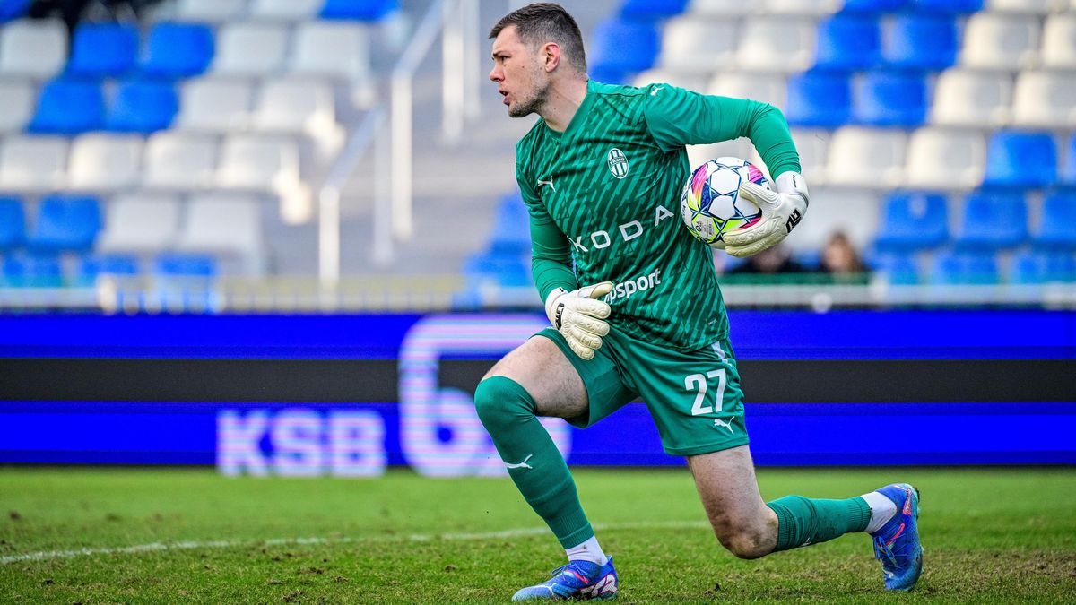 Mandous při debutu držel Boleslav. Brännström rozebral jeho příchod i pozici jedničky