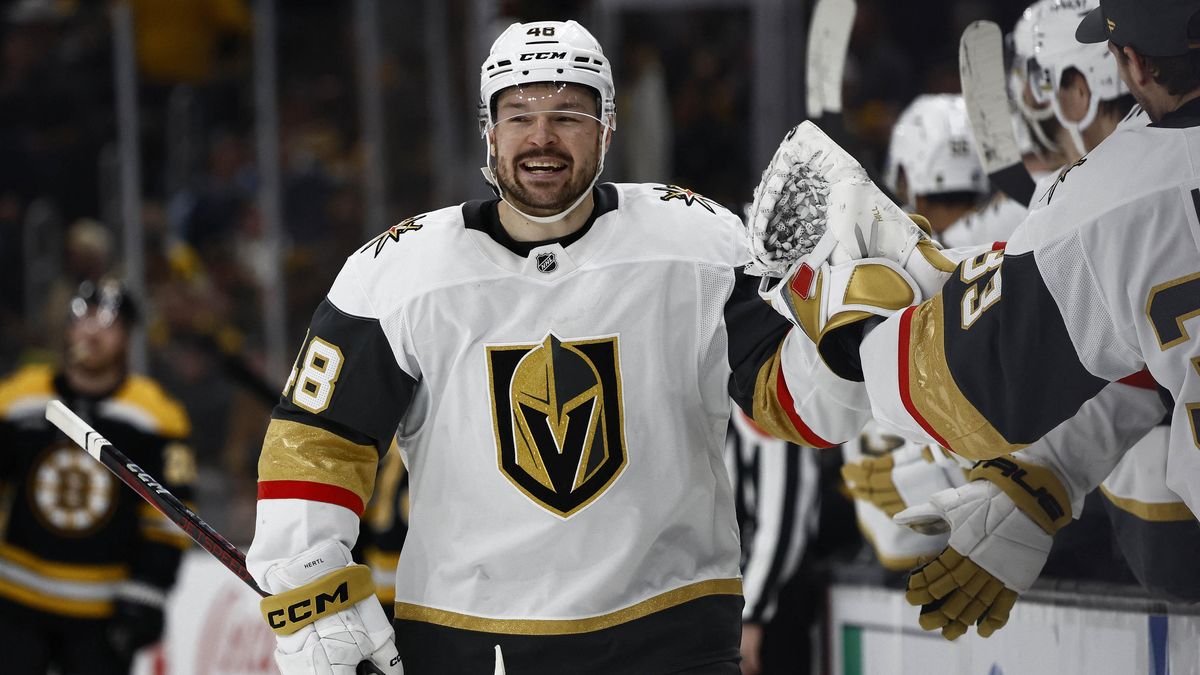 Tomáš Jackpot Hertl. Zlatou zbraní Vegas je teď český centr
