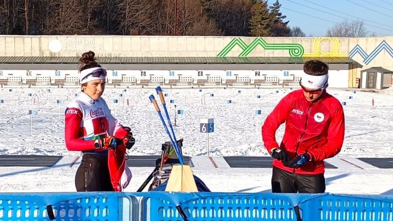 Biatlonisté Ryška s Jandurovou přidali druhou českou medaili na hrách mládeže