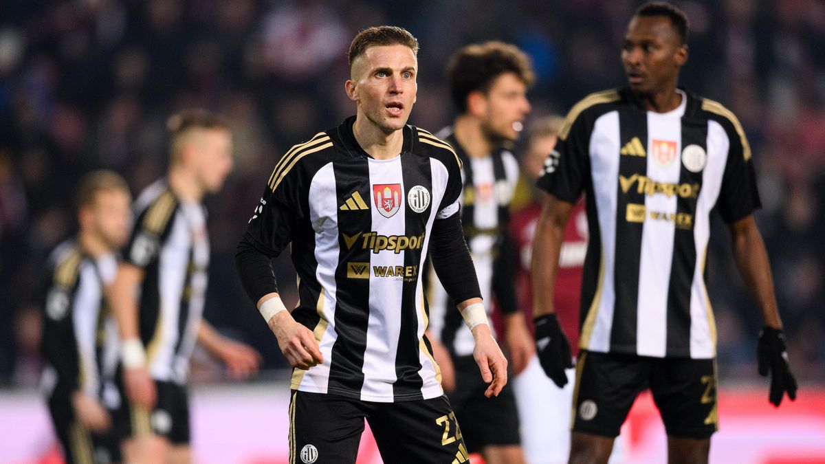 Problém pro Dynamo. Zraněná zimní posila se odjela léčit do zahraničí