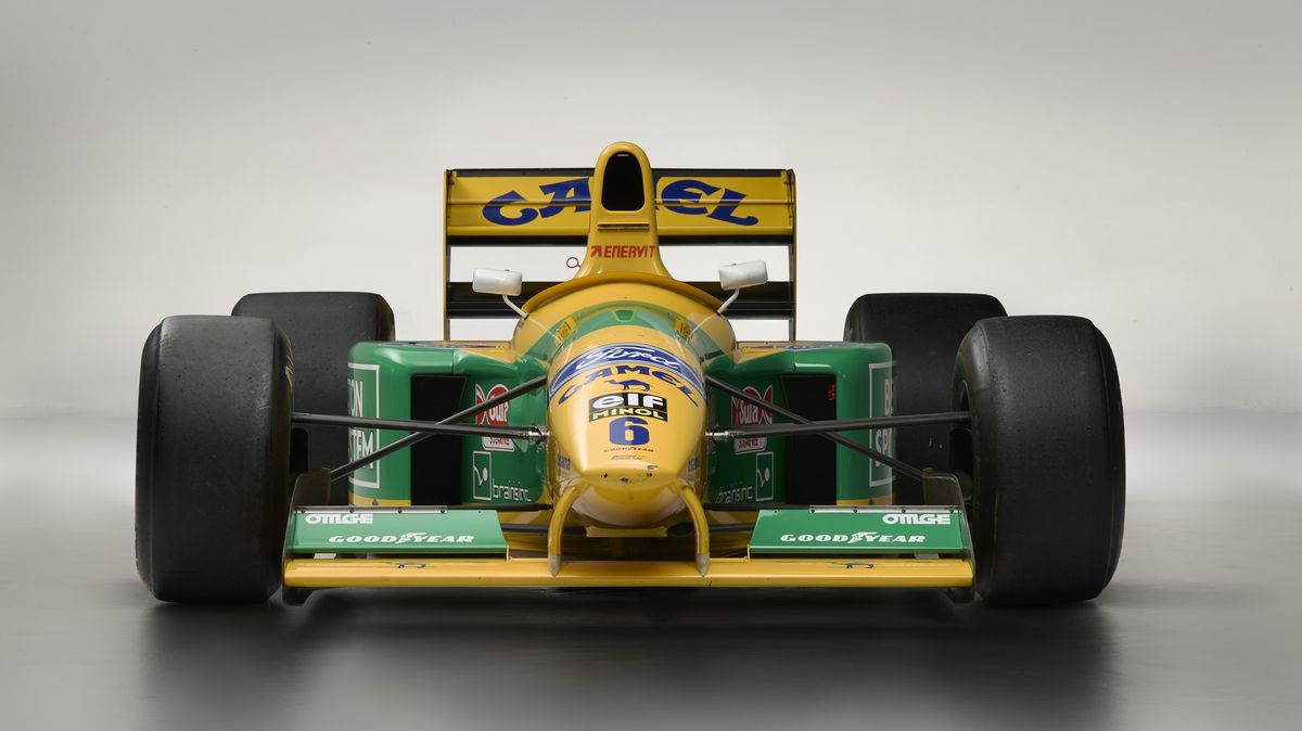 Vyvolávací cena je 24 milionů korun. Do aukce půjde jedna z prvních formulí Michaela Schumachera v F1