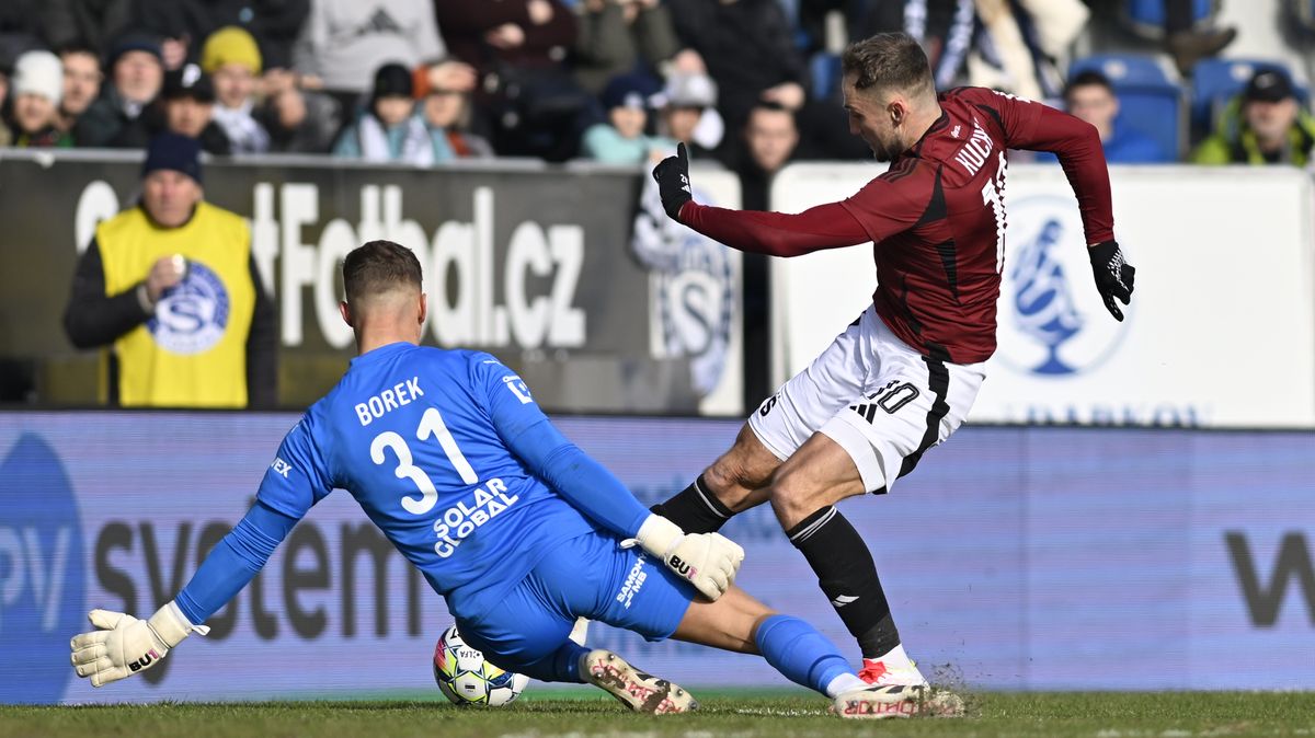 Sparta vstoupila do jara vítězně, zářil Kuchta