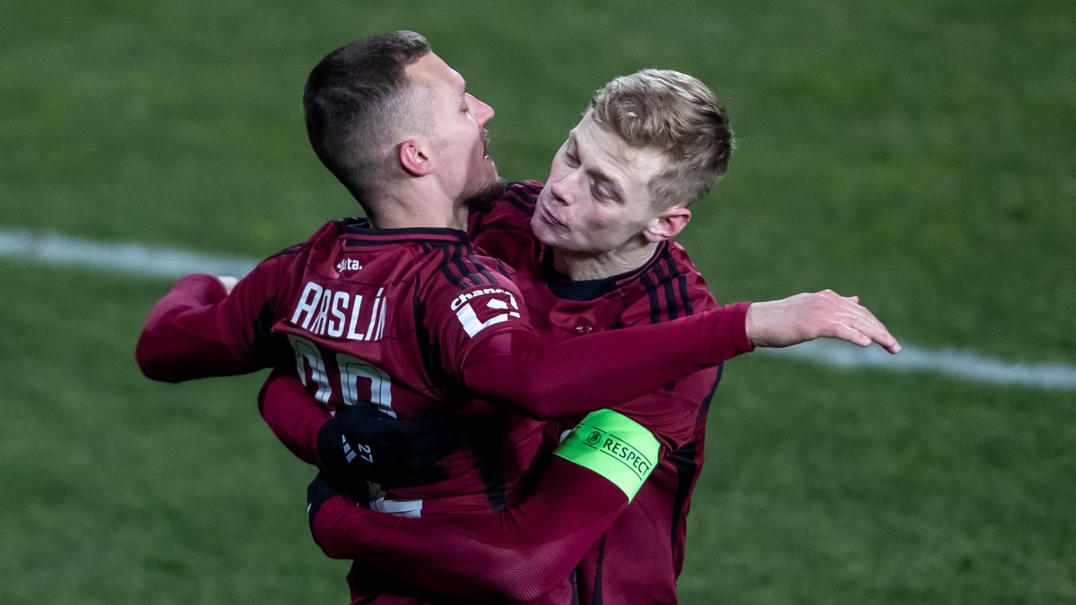 Skvělý Haraslín zajistil Spartě hattrickem výhru