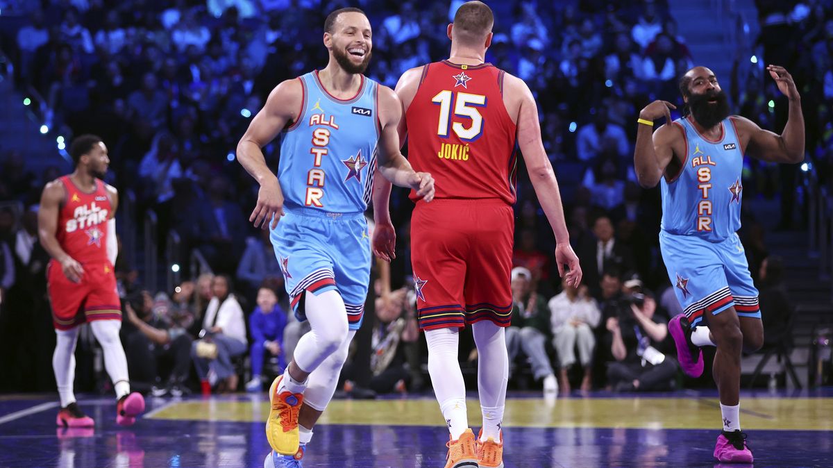 Utkání hvězd NBA v novém formátu vyhrál výběr Shaquillea O'Neala