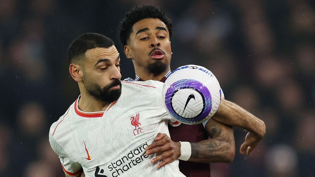Liverpool remizoval na hřišti Aston Villy