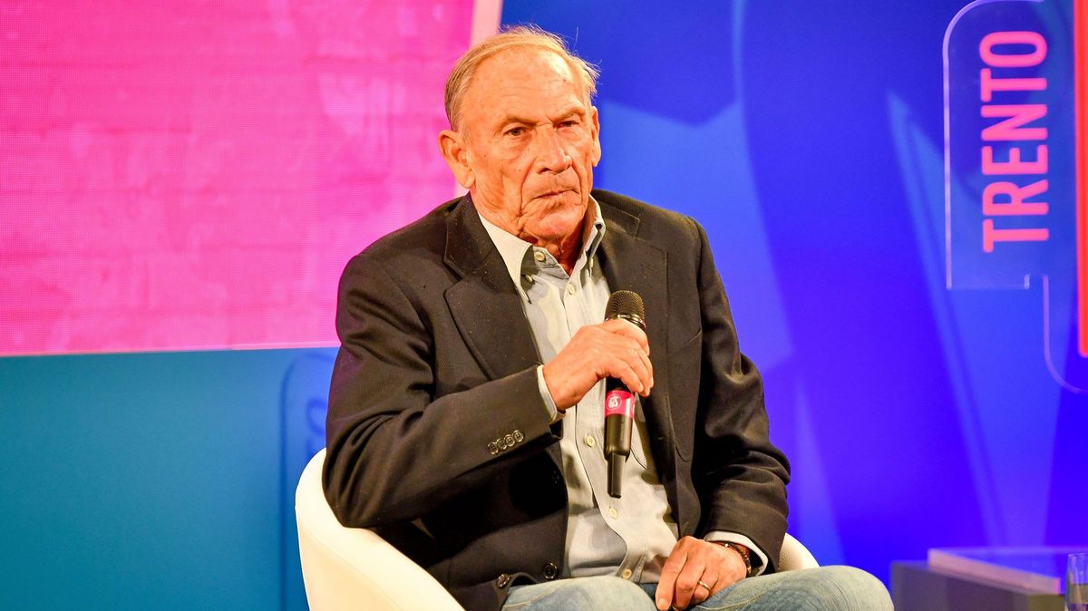 Trenér Zeman je po cévní mozkové příhodě ve stabilizovaném stavu