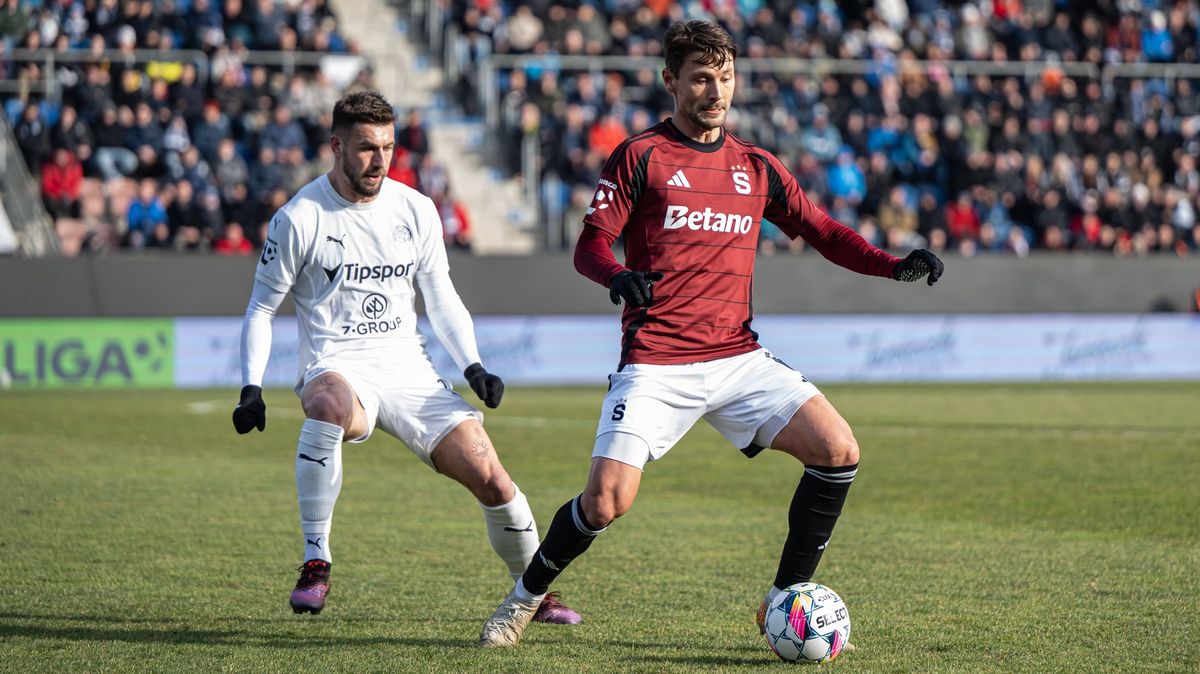 ANALÝZA: Na Moravě běhá evropský úkaz, Sparta se zvedla. Co odhalují góly z dálky