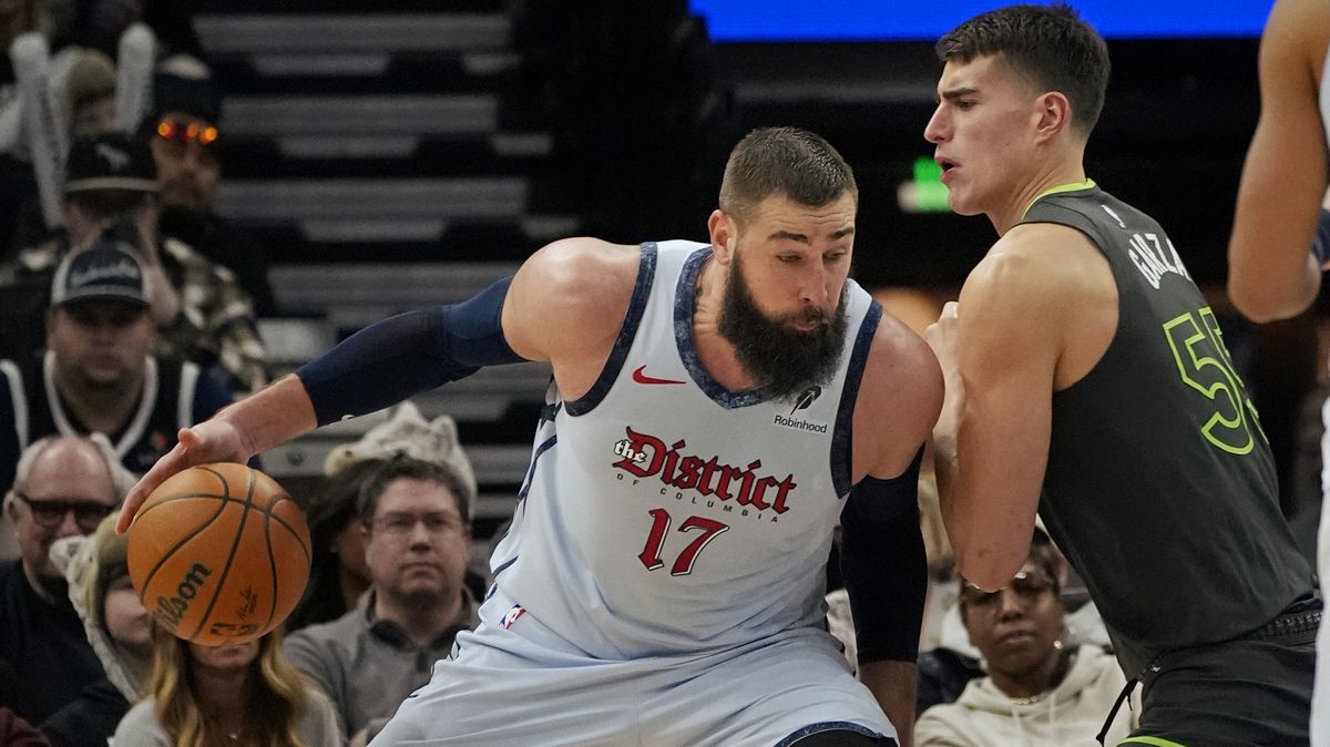Litevský pivot Valančiunas mění nejhorší tým NBA Washington za Sacramento