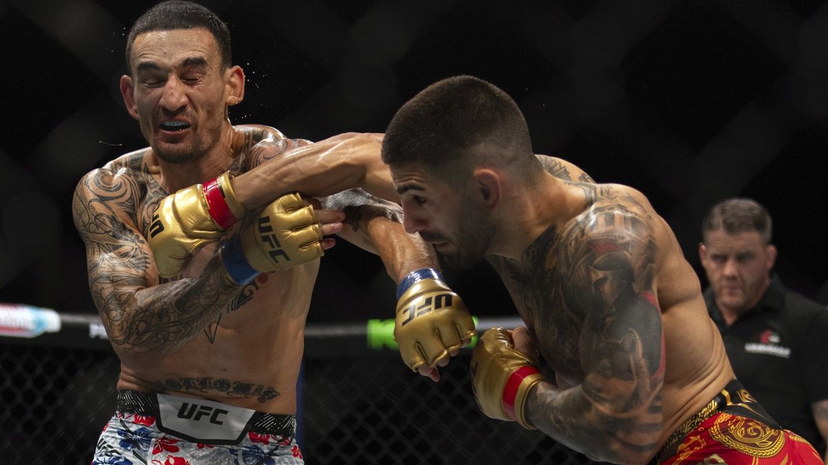 Zemětřesení v UFC. Šampion se vzdal titulu, tělo řeklo dost. Spekuluje se o mega bitvě