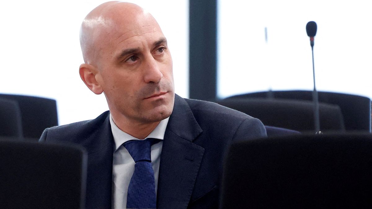 Začal soud s bývalým šéfem španělského fotbalu Rubialesem
