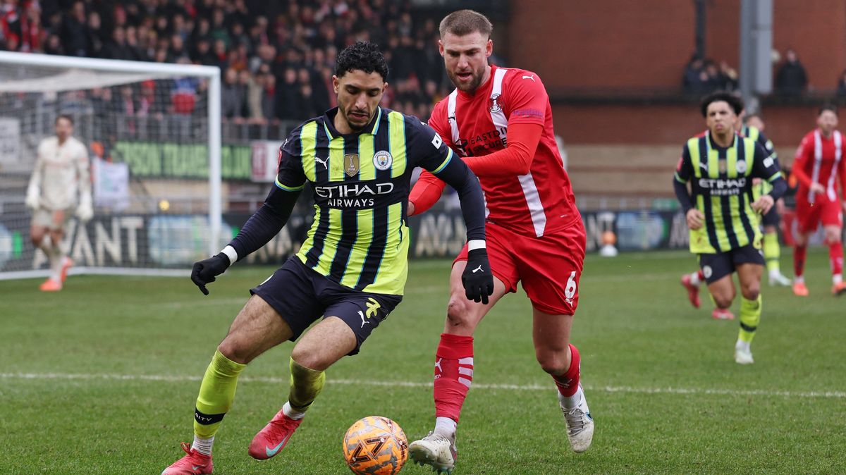 Manchester City odvrátil v poháru blamáž na hřišti týmu z třetí ligy