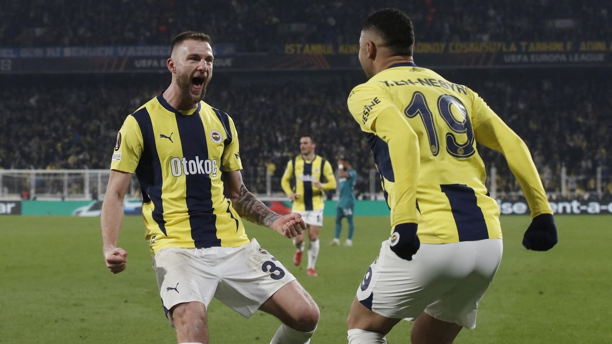 Fotbalisté Fenerbahce na úvod play off Evropské ligy porazili 3:0 Anderlecht