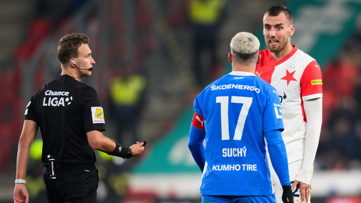 Souboje, naschvály i strkanice. Chorý a Suchý si nedali nic zadarmo
