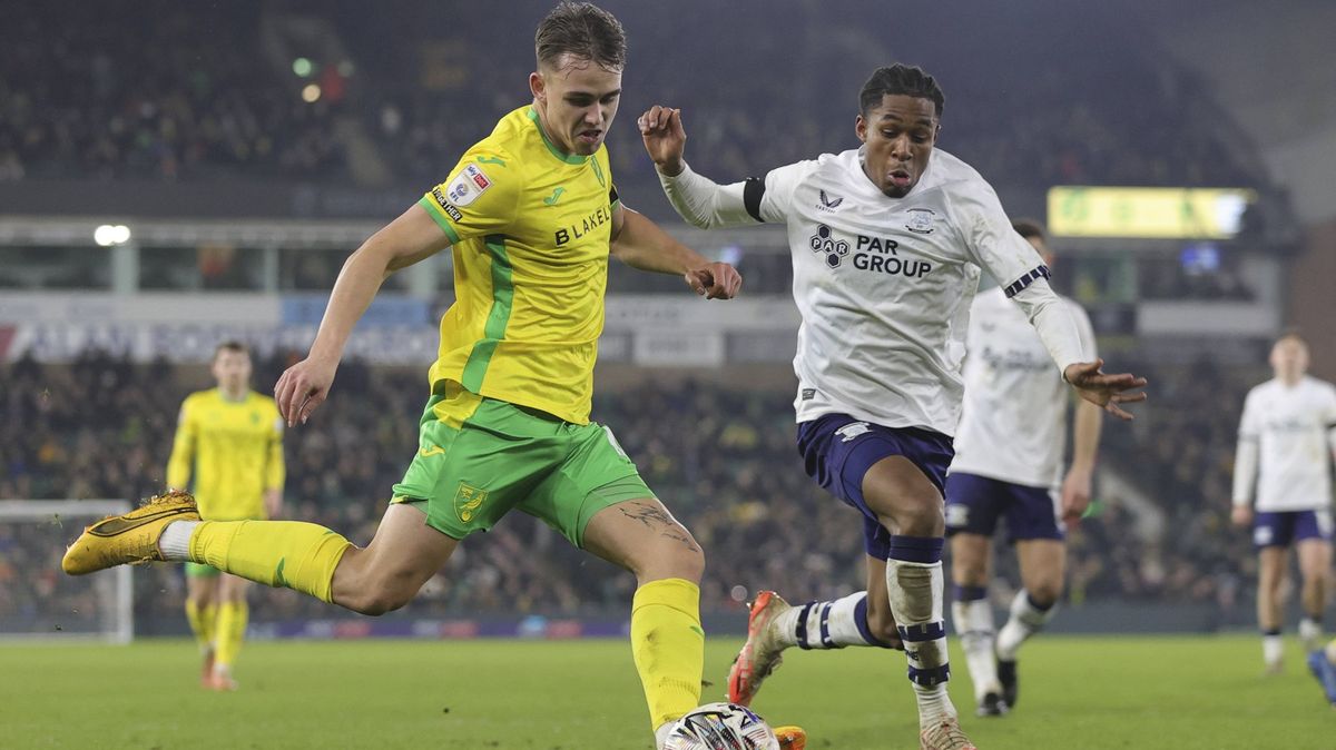 Jurásek měl při debutu za Norwich drajv, trenér je s ním spokojený