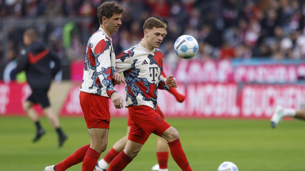 Bayern si rozmyslel prodloužení smlouvy s Kimmichem