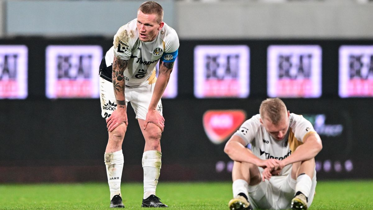 Spáčilův černý večer. Některé situace neřešil dobře, hodnotil trenér Hradce