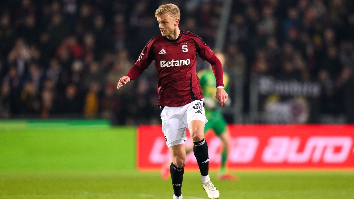 Sparta prodloužila smlouvu s obráncem Zeleným