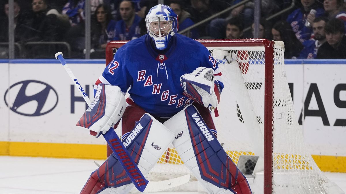 Ani ve 39 letech v NHL nekončí. Brankář Quick podepsal roční smlouvu