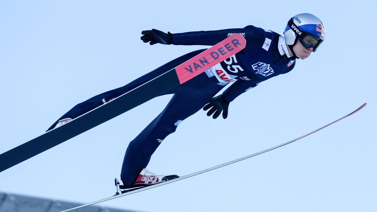 Wellinger by kvůli norským podvodům mohl získat titul na středním můstku