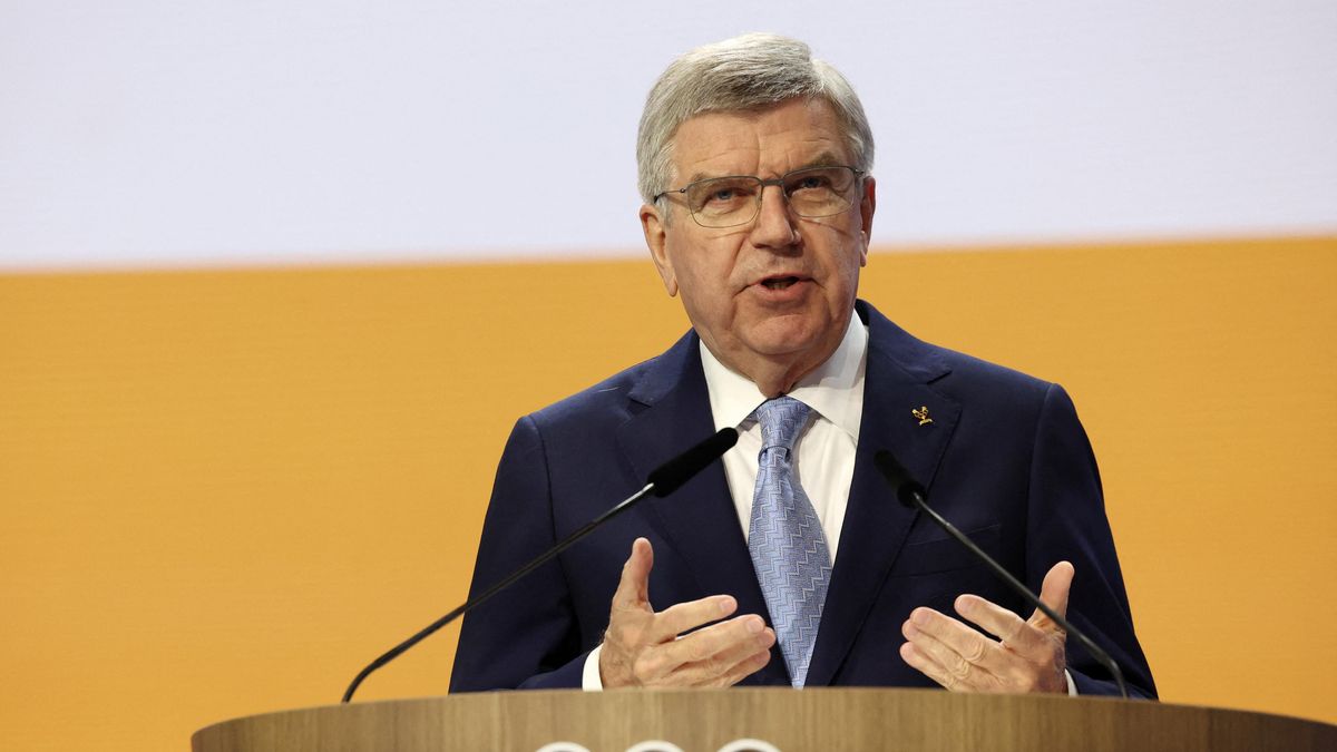 Druhý doživotní čestný prezident v historii. Mezinárodní olympijský výbor ocenil Bacha