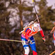Biatlonistka Tereza Voborníková při závodě s hromadným startem na Holmenkollenu. 