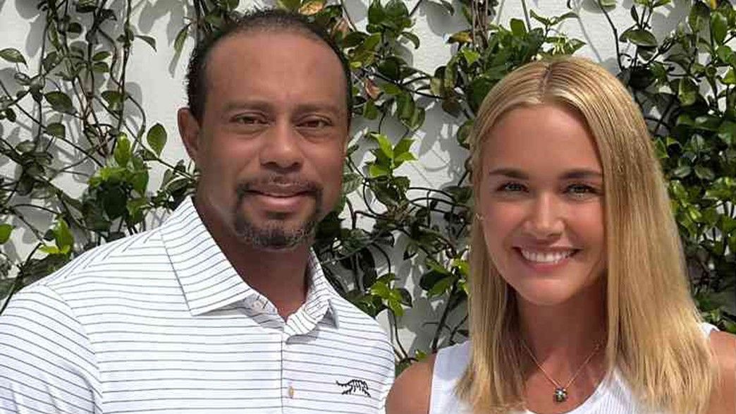 Woods převzal od Trumpa medaili, teď randí s jeho bývalou snachou