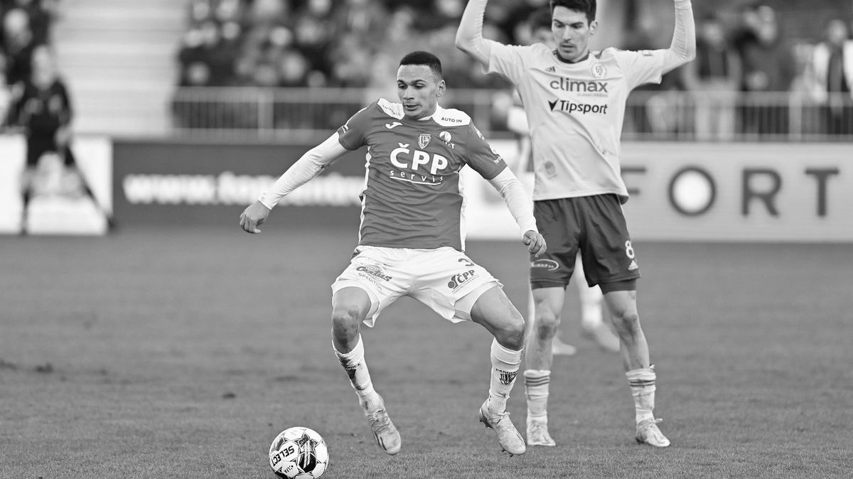Pardubický fotbal truchlí. Náhle zemřel Lima