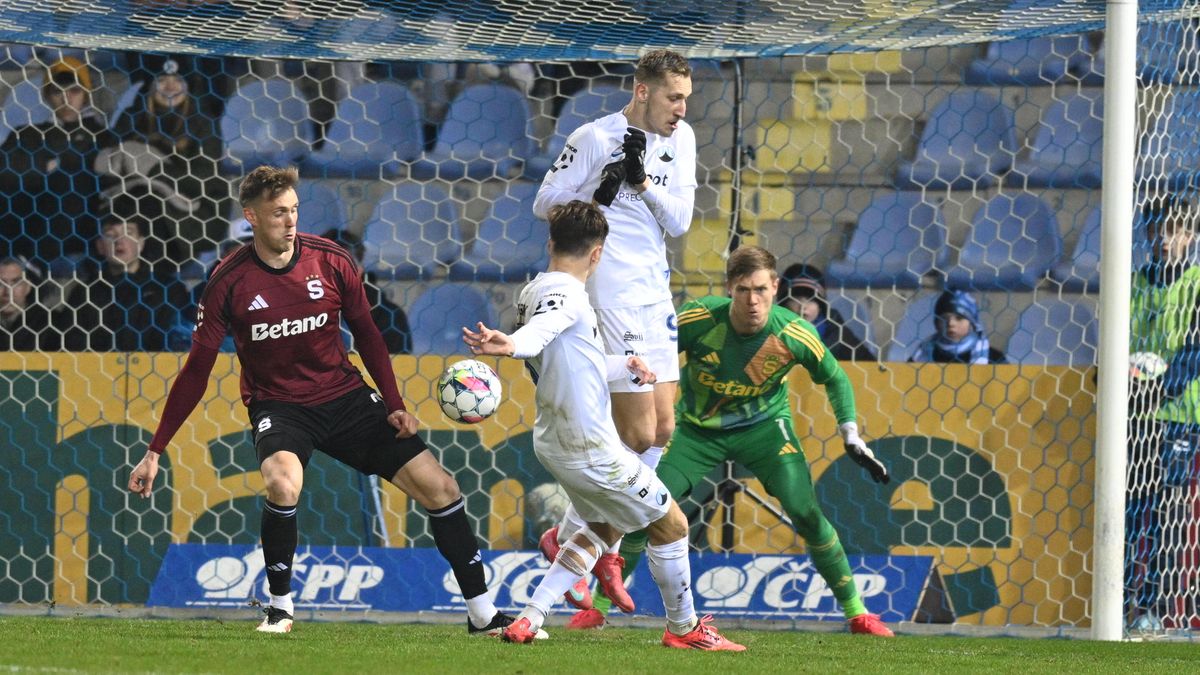 Spartu sestřelil odchovanec Slavie. Výhra je stejná jako třeba proti Dukle, tvrdí Višinský