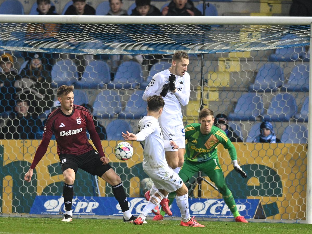 Sparta’s Decision on Birmančevič: Insights from Stracek and Uhrin on Future Moves