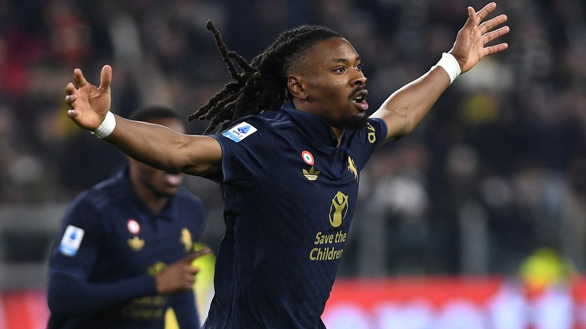 Juventus porazil Veronu a v Serii A zvítězil popáté v řadě