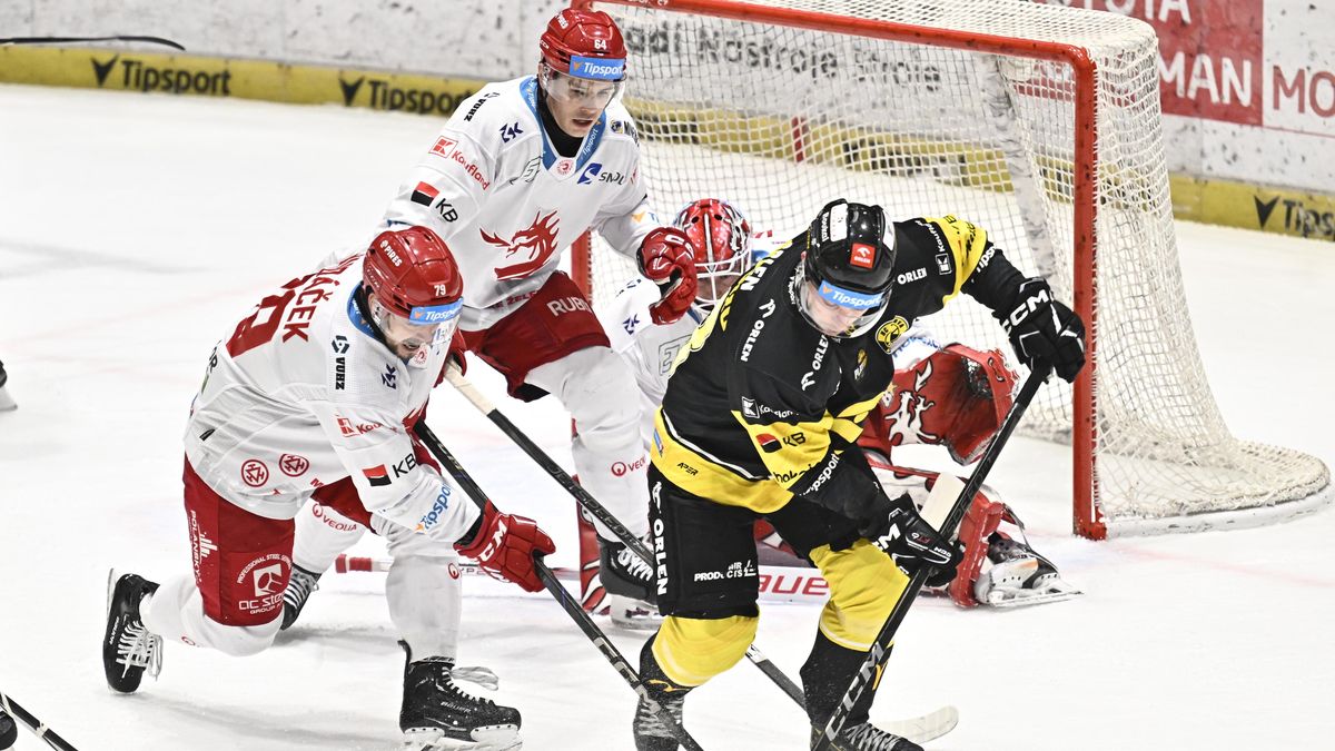 Bruslaři mohou urvat postup do čtvrtfinále. Tři extraligové celky si vypracují mečbol