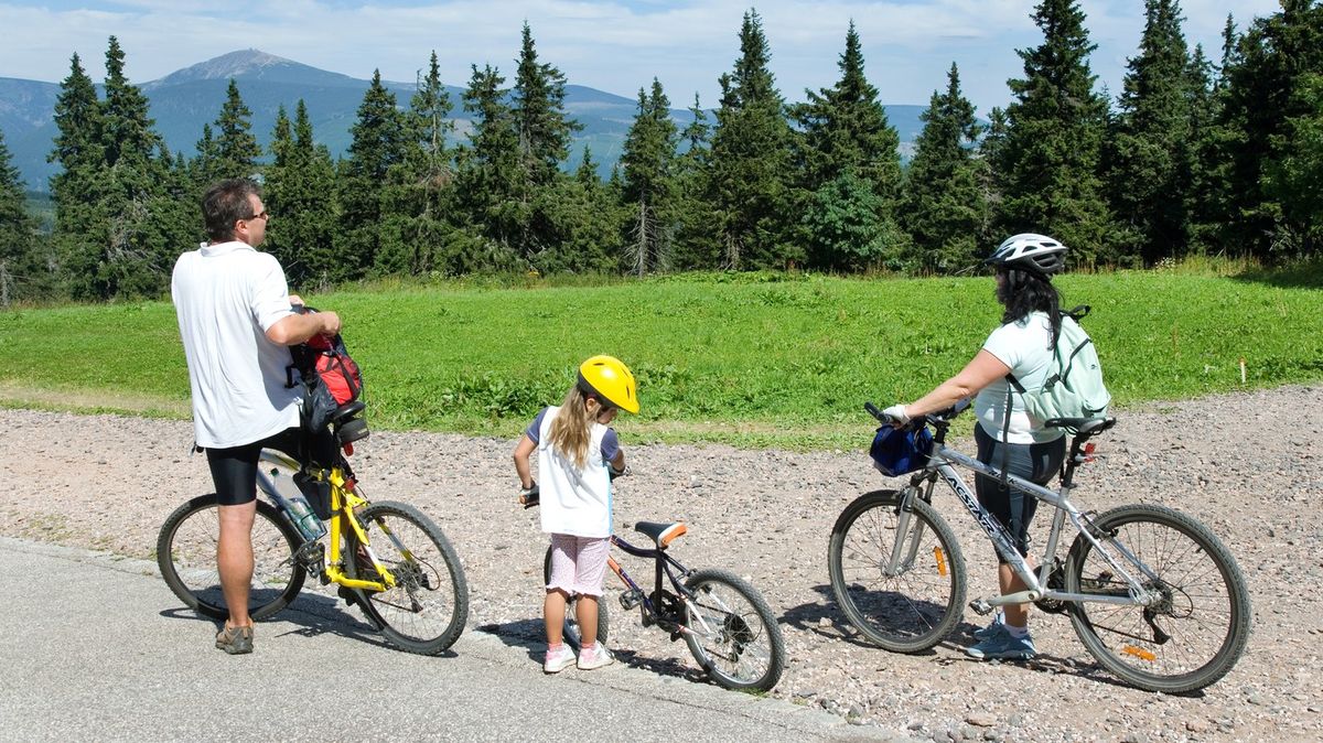 Cyklistika v Krkonoších: Tipy na cyklovýlety v nejvyšším českém pohoří