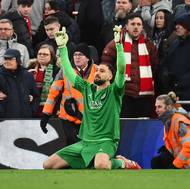 Hrdinou odvety osmifinále Ligy mistrů na půdě Liverpoolu se stal gólman PSG Gianluigi Donnarumma. 