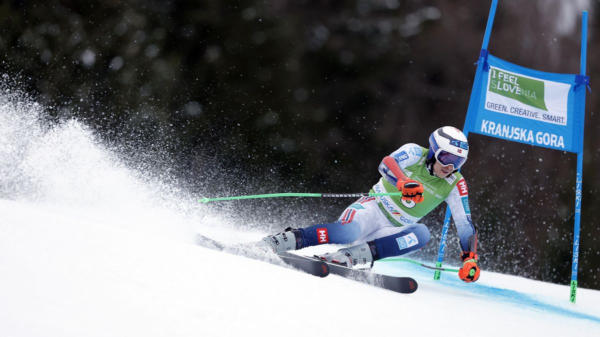 Koula při premiéře v SP nedokončil první kolo obřího slalomu v Kranjské Goře