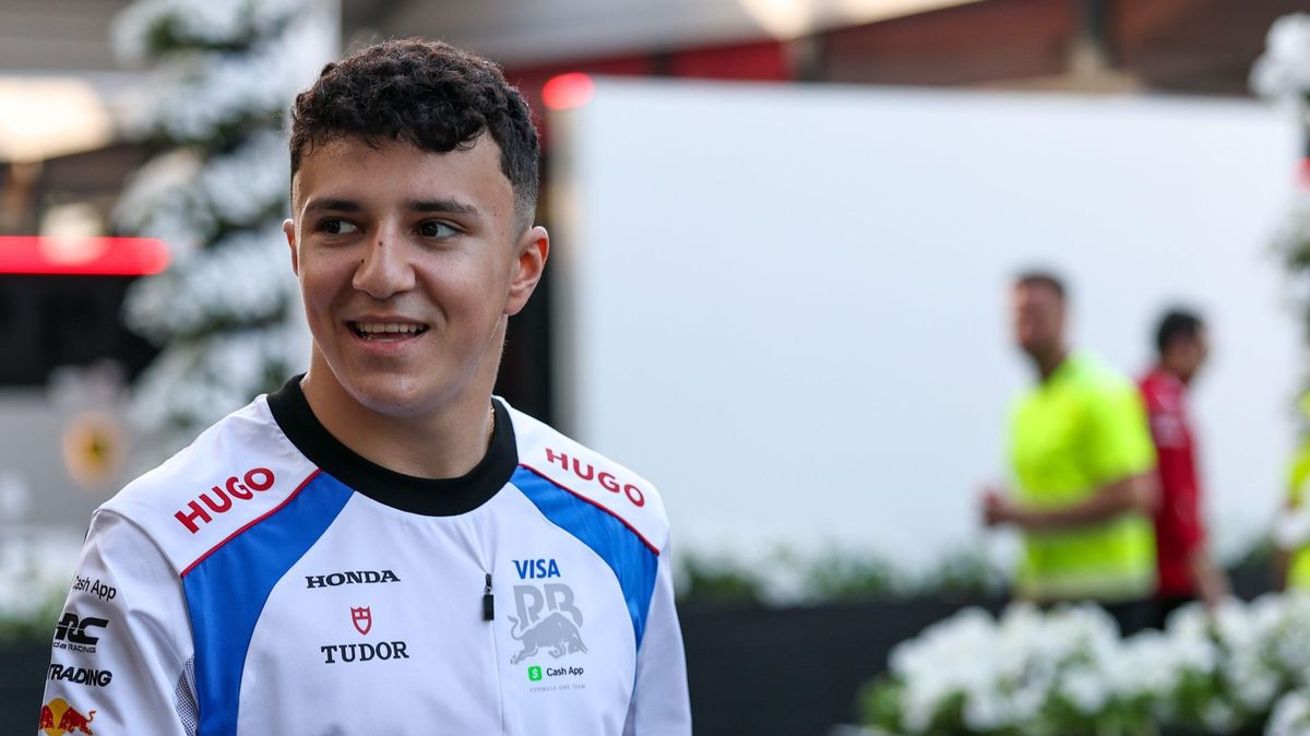 Nováčci na startu formule 1: Francouze s africkými kořeny Hadjara čeká v Racing Bulls přetěžký úkol