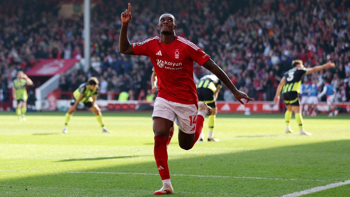 Nottingham vyhrál v souboji o třetí místo v anglické lize nad Manchesterem City