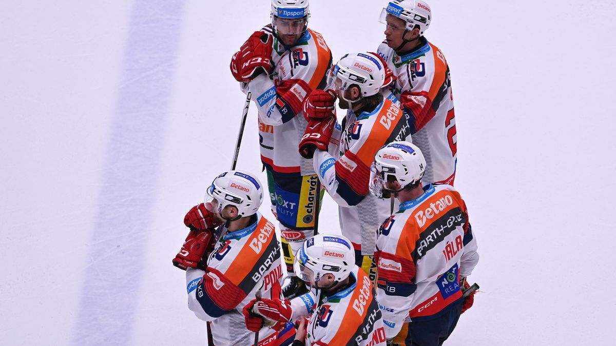 Závěrečné kolo základní části extraligy určí poslední jisté čtvrtfinalisty