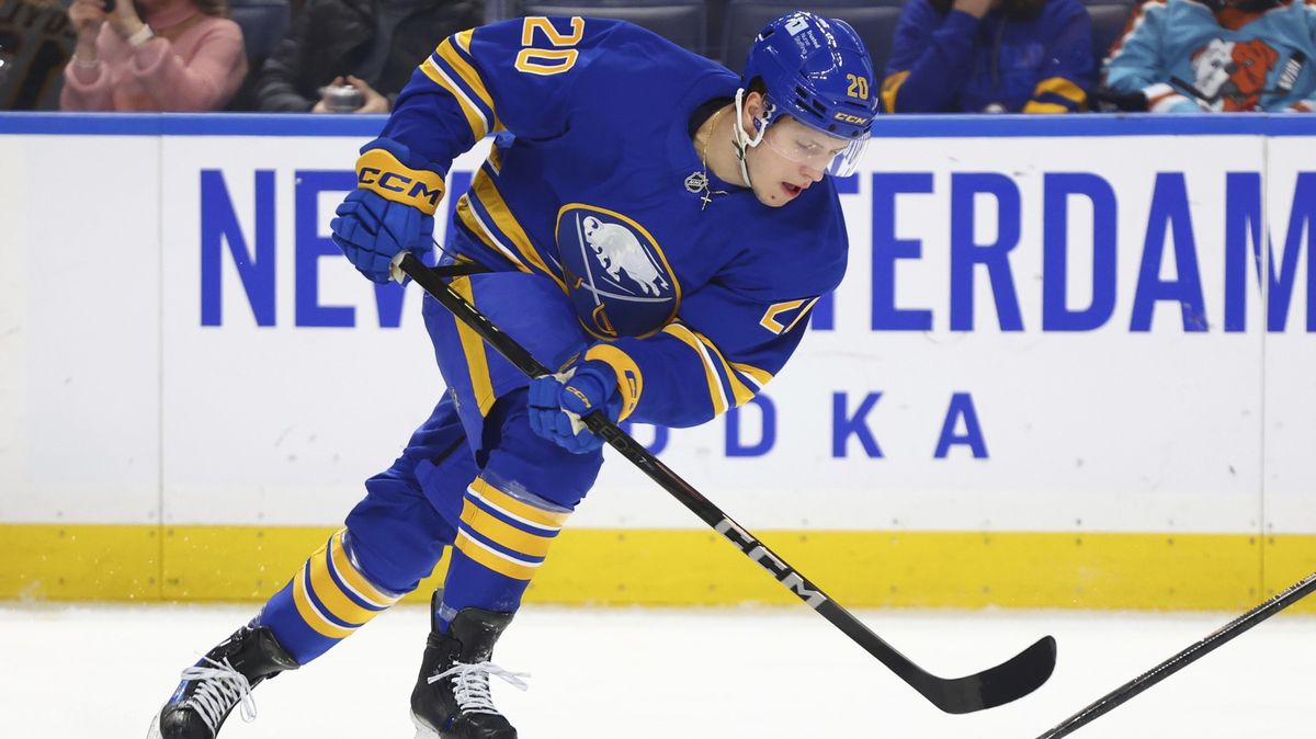 Slafkovský zastínil Kulicha. Souboj talentů v NHL dopadl lépe pro Slováka