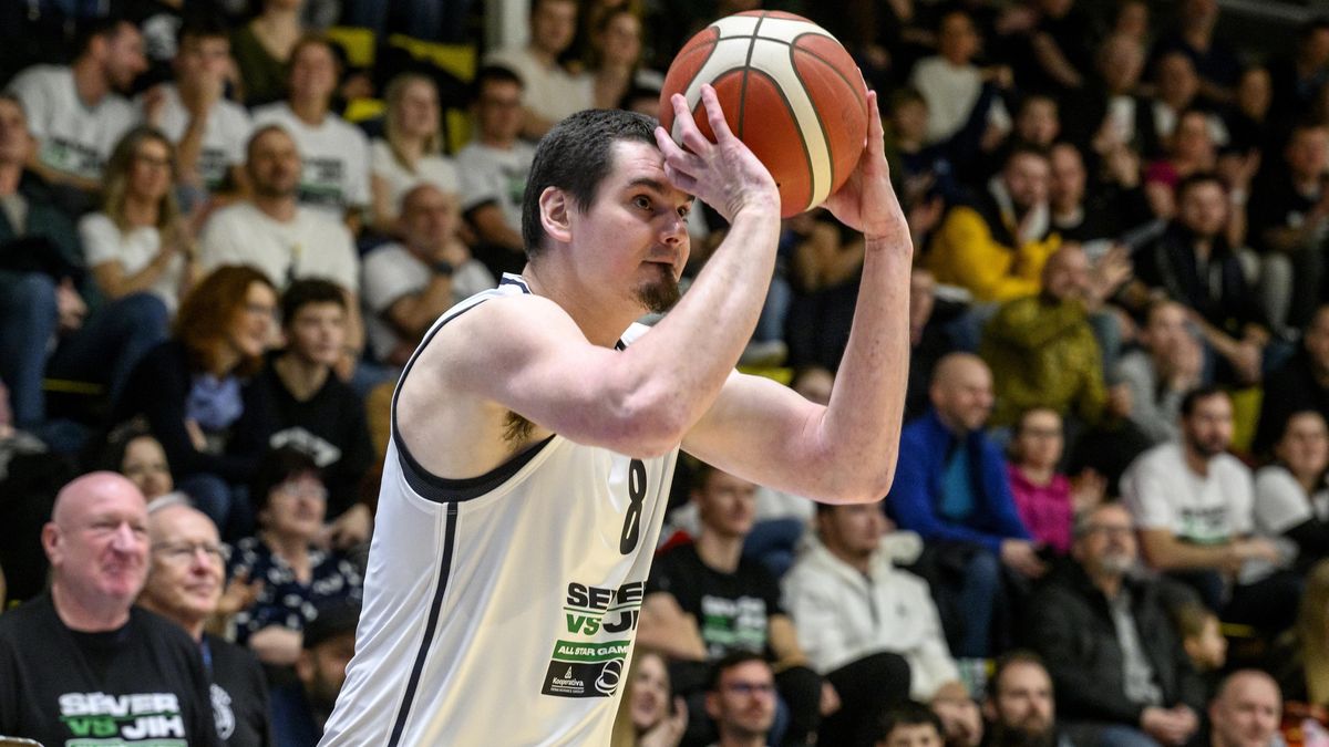 V Utkání hvězd NBL vyhrál tým Severu nad výběrem Jihu